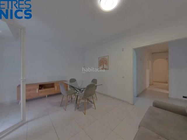 Piso en venta en Badalona, Artigues. Piso en Badalona. Pisos.