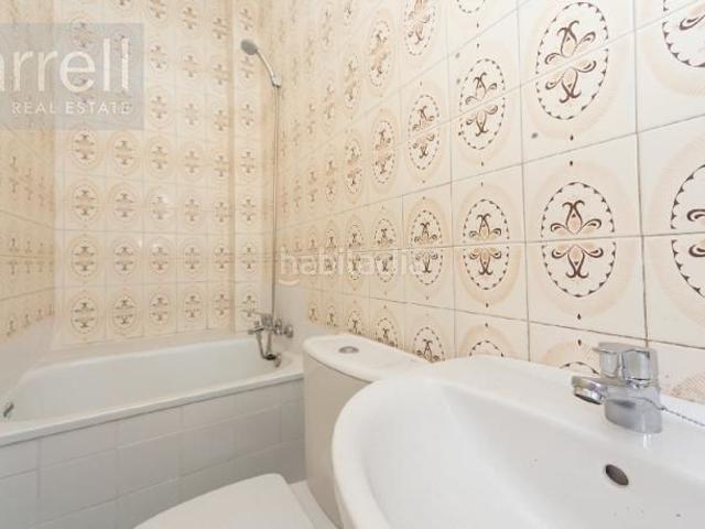 Piso en venta en Badalona, Artigues. Pisos.