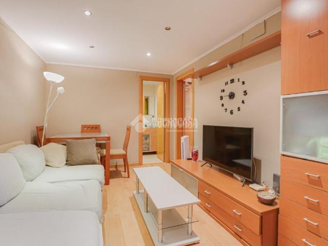 Piso en venta en Badalona, Bufalà. Piso en venta en Badalona. Pisos.