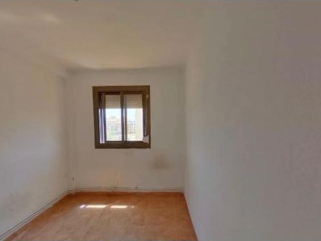 Piso en Venta en Badalona, Barcelona