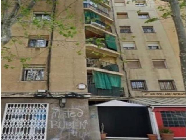 Piso en Venta en Badalona, Barcelona