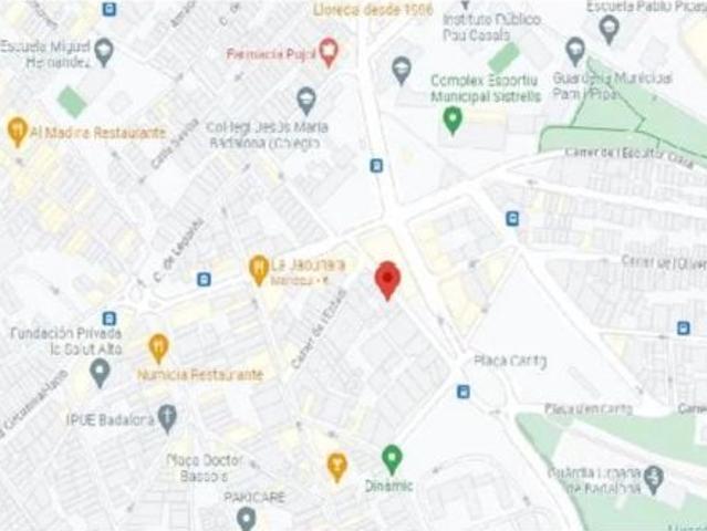 Piso en Venta en Badalona, Barcelona