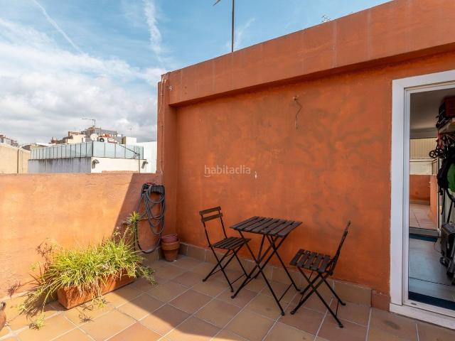 Piso en venta en Badalona, Centre. Dúplex tipo casa, terrazas y entrada independiente a 2 minutos de la playa. Pisos.