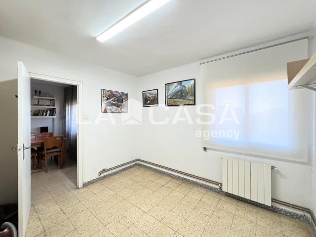 Piso en venta en Badalona, Congrés. Piso Avinguda dAlfons XIII, Badalona. RAFAELPisos.