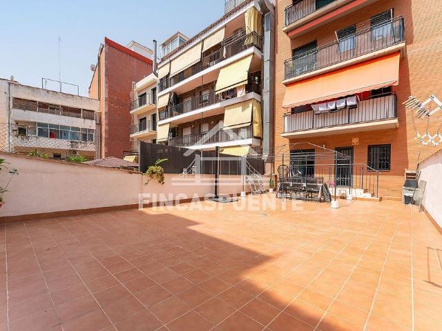 Piso en venta en Badalona, de 152 m² 3 habitaciones por 420.000