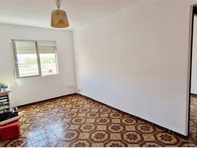 Piso en venta en Badalona, de 55 m² 3 habitaciones por 155.000