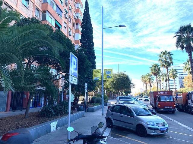 Piso en venta en Badalona, de 58 m² 3 habitaciones por 134.190