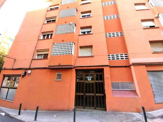 Piso en venta en Badalona, de 58 m² 3 habitaciones por 139.213