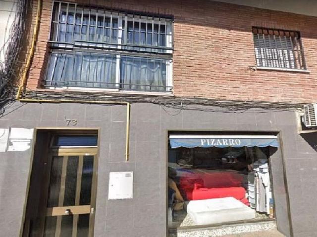 Piso en venta en Badalona, de 44 m² 3 habitaciones por 93.180