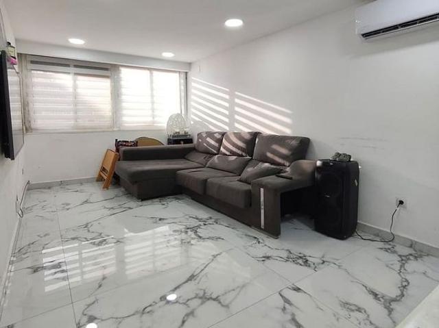 Piso en venta en Badalona, de 64 m² 3 habitaciones por 130.000