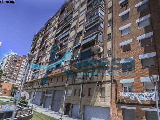 Piso en venta en Badalona, de 65 m² 2 habitaciones por 134.920