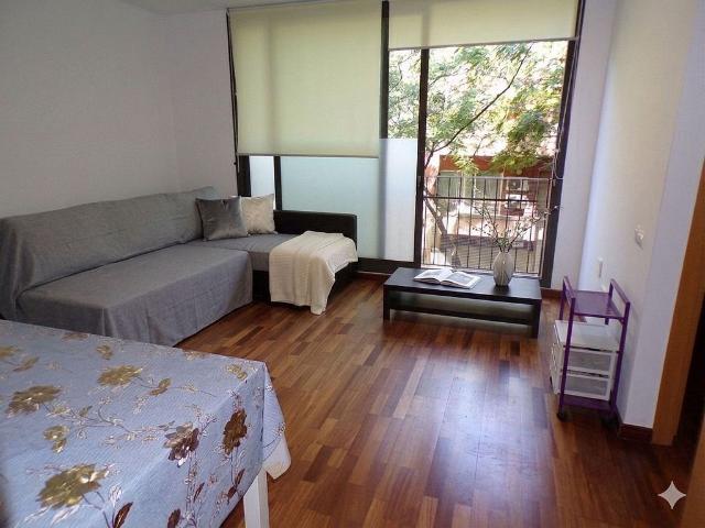 Piso en venta en Badalona, de 69 m² 2 habitaciones por 234.500