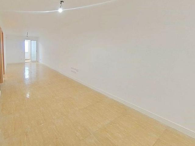 Piso en venta en Badalona, de 62 m² 2 habitaciones por 191.500