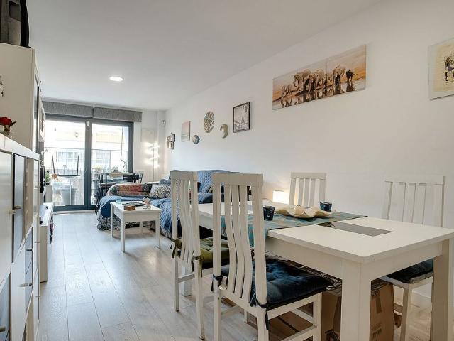 Piso en venta en Badalona, de 84 m² 2 habitaciones por 335.000