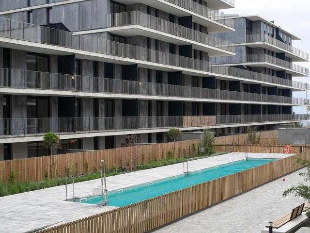 Piso en venta en Badalona, de 96 m² 3 habitaciones por 659.000