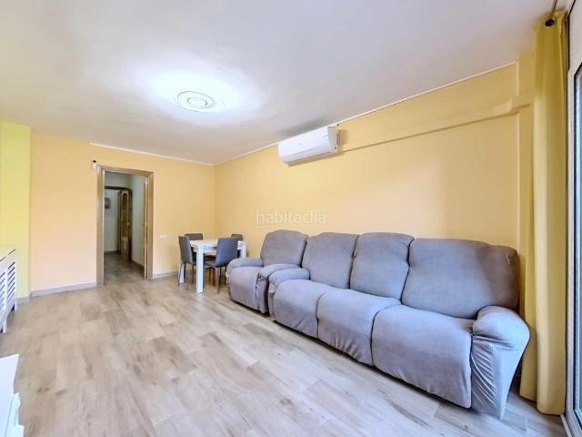 Piso en venta en Badalona, La Salut. Al lado del Màgic un buen piso para vivir muy bien. Pisos.