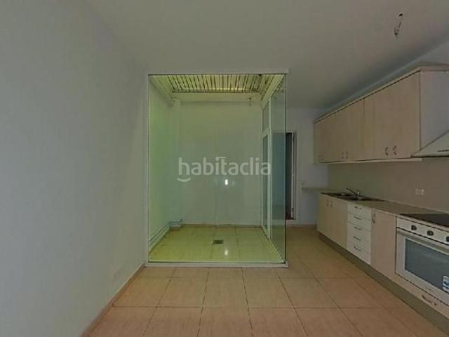 Piso en venta en Badalona, La Salut. Chalet adosado en venta en calle Pau Piferrer. Pisos.