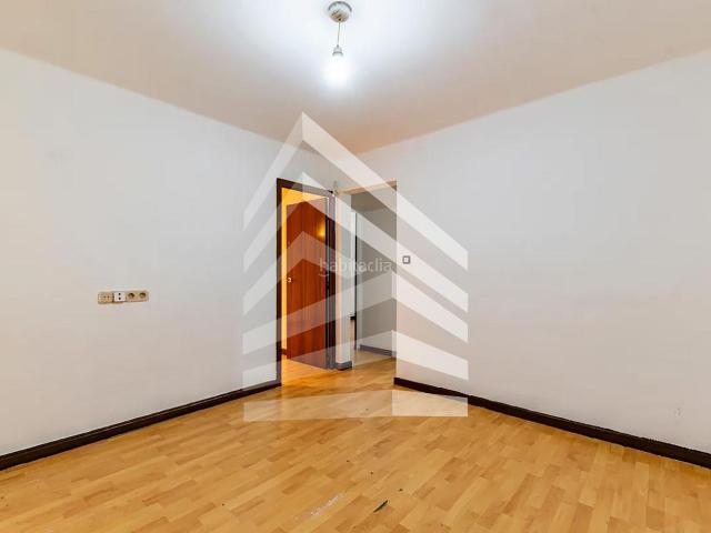 Piso en venta en Badalona, La Salut. Pisos.