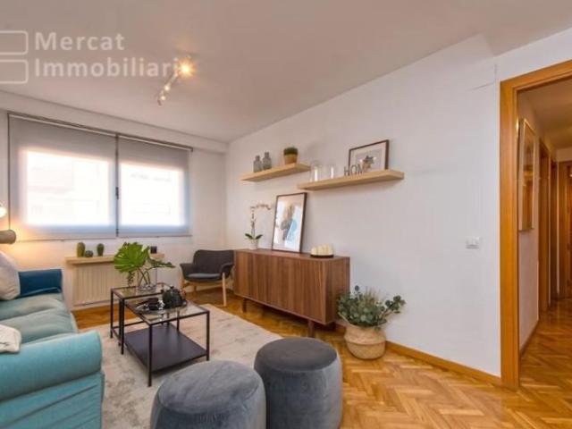 Piso en venta en Badalona, La Salut