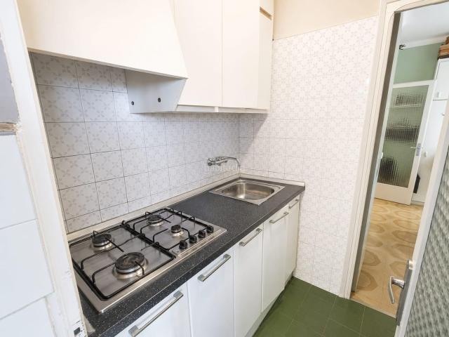 Piso en venta en Badalona, Llefià. ÁTICO CON TERRAZA A NIVEL DE 15 M2 EN LA MEJOR CALLE PEATONAL DE LLEFIÀ 3º REAL. Pisos.