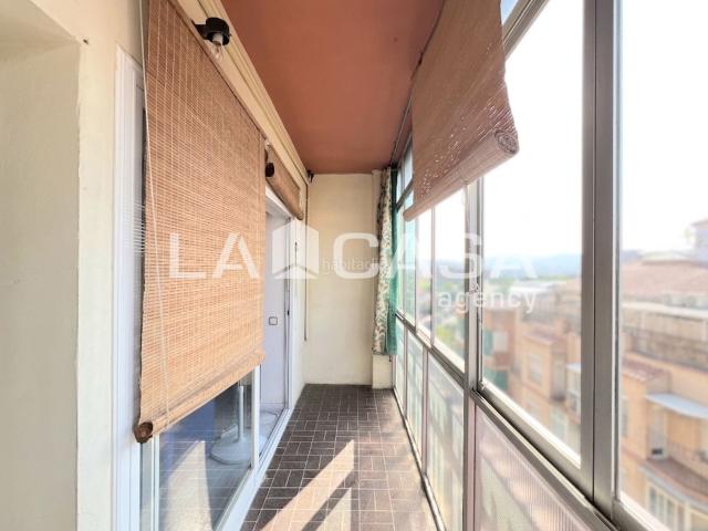 Piso en venta en Badalona, Llefià. GRAN OPORTUNIDAD EN INMEJORABLE ZONA!. Pisos.