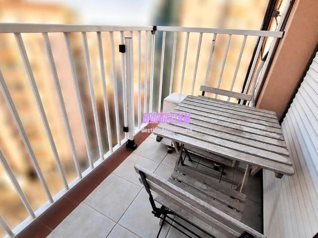 Piso en venta en Badalona, Llefià. Junto al metro de Llefia. Pisos.