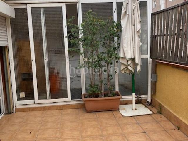 Ático en venta en Badalona, Llefià. Luminoso piso con Terraza. Áticos.