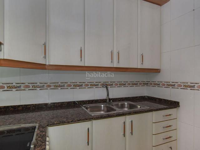 Piso en venta en Badalona, Llefià. Piso en Badalona. Pisos.