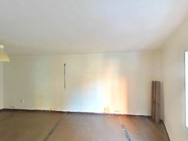 Piso en venta en Badalona, Llefià. Piso en Calle Nazaret. Pisos.