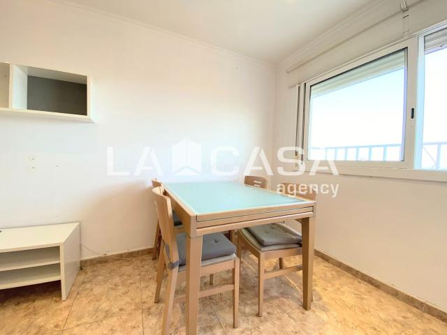 Piso en venta en Badalona, Llefià. Piso en venta en Calle de Bellavista. Pisos.