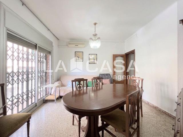 Piso en venta en Badalona, Llefià. Pisos.