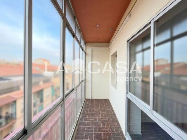 Piso en venta en Badalona, Llefià. Pisos.