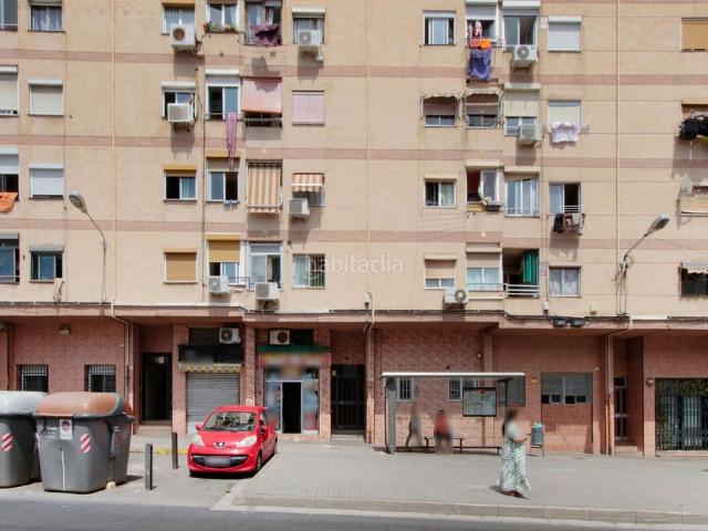Piso en venta en Badalona, Llefià. Solvia Inmobiliaria Piso Badalona. Pisos.