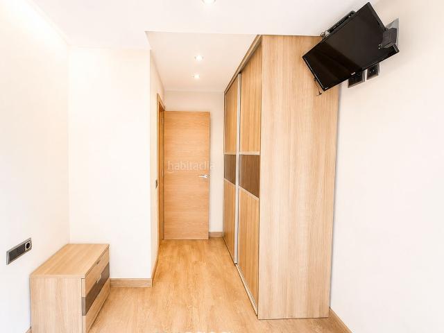 Piso en venta en Badalona, Puigfred. ¡DESCUBRE UN HOGAR DONDE SOLO TENDRÁS QUE ENTRAR Y DISFRUTAR!. Pisos.