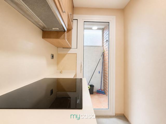 Piso en venta en Badalona, Puigfred. ¡REFORMADO, FUNCIONAL Y CON BALCÓN! UNA OPORTUNIDAD QUE NO DEJARÁS ESCAPAR. Pisos.