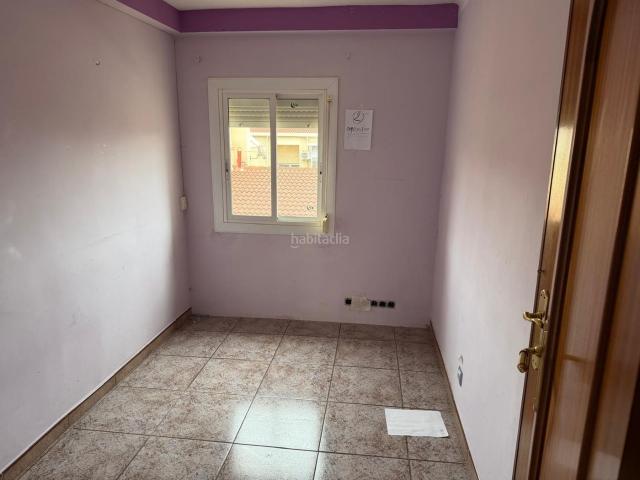 Piso en venta en Badalona, Pomar. PISO DE 3 HABITACIONES EN POMAR. Pisos.