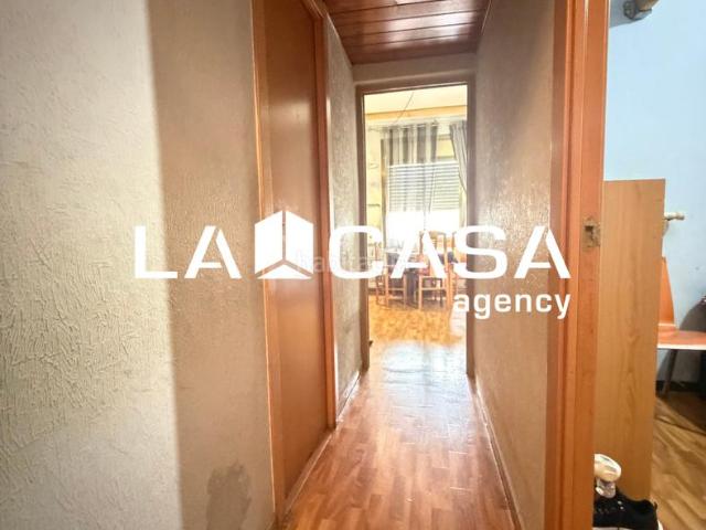 Piso en venta en Badalona, Progrés Pep Ventura. Piso con gran potencial de inversión en Progrés Pep Ventura, Badalona. Pisos.