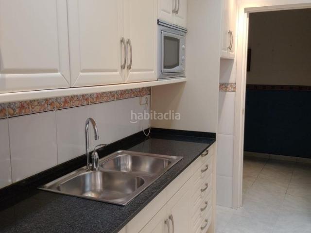 Piso en venta en Badalona, Progrés Pep Ventura. Piso de 3 habitaciones y 1 baño con ascensor entre Pep Ventura y Centro. Pisos.