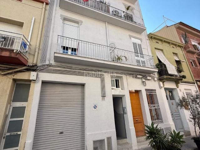 Piso en venta en Badalona, Progrés Pep Ventura. PISO EN CALLE LUNA, EN EL CENTRO DE BADALONA, IDEAL PARA INVERSORES. Pisos.
