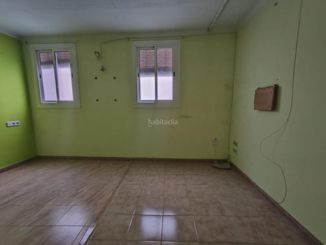 Piso en venta en Badalona, Sant Crist. Piso en venta en Calle de la Pallaresa 1, Badalona. Pisos.