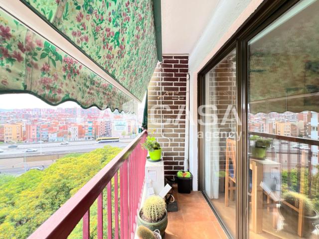 Piso en venta en Badalona, Sant Roc. Piso en venta en Avenida d'Alfons XIII. Pisos.