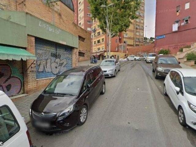 Piso en Venta en Badalona