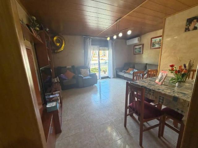 Piso en Venta en Badalona