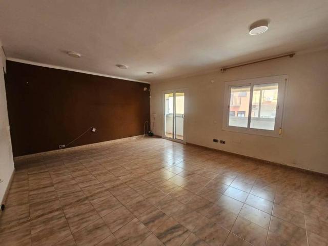 Piso en Venta en Badalona