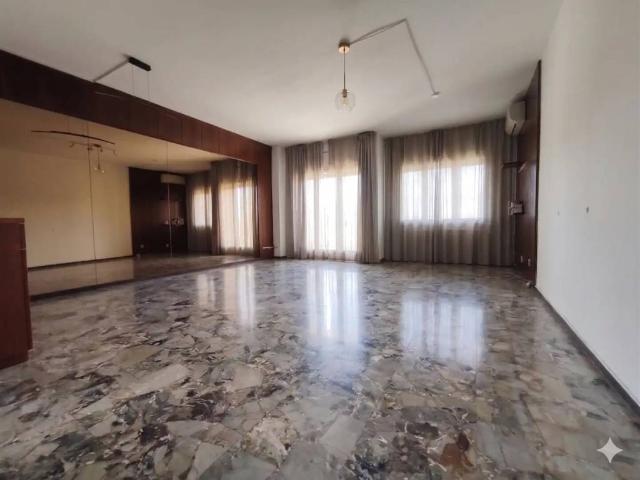 Piso en Venta en Badalona