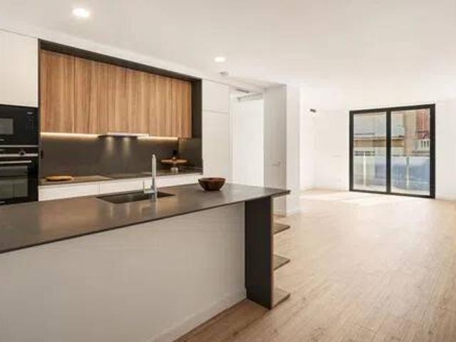 Piso en Venta en Badalona