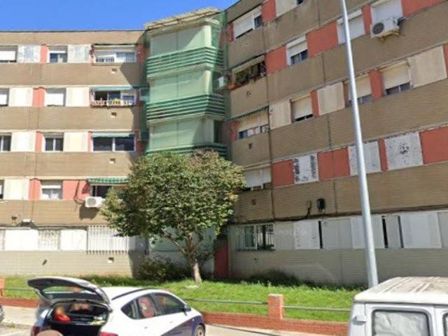 Piso en Venta en Badia del Vallès