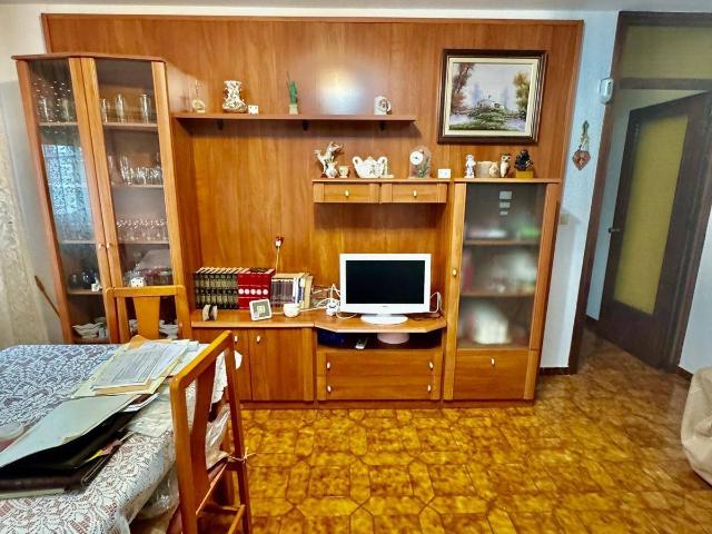 Piso en Venta en Badia del Vallès