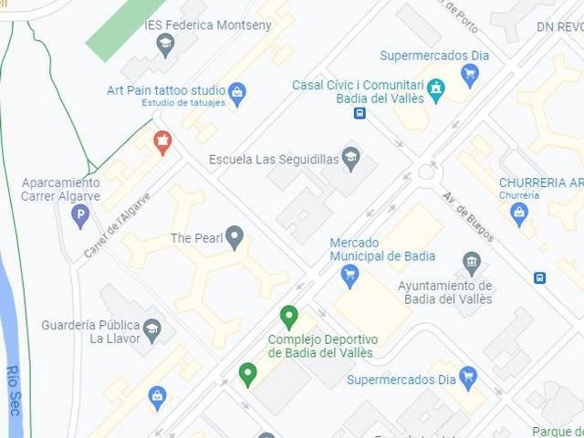 Piso en Venta en Badia del Vallès