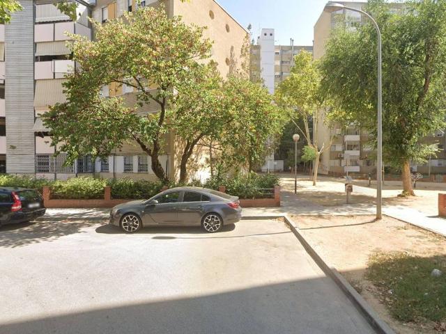 Piso en Venta en Badia del Vallès